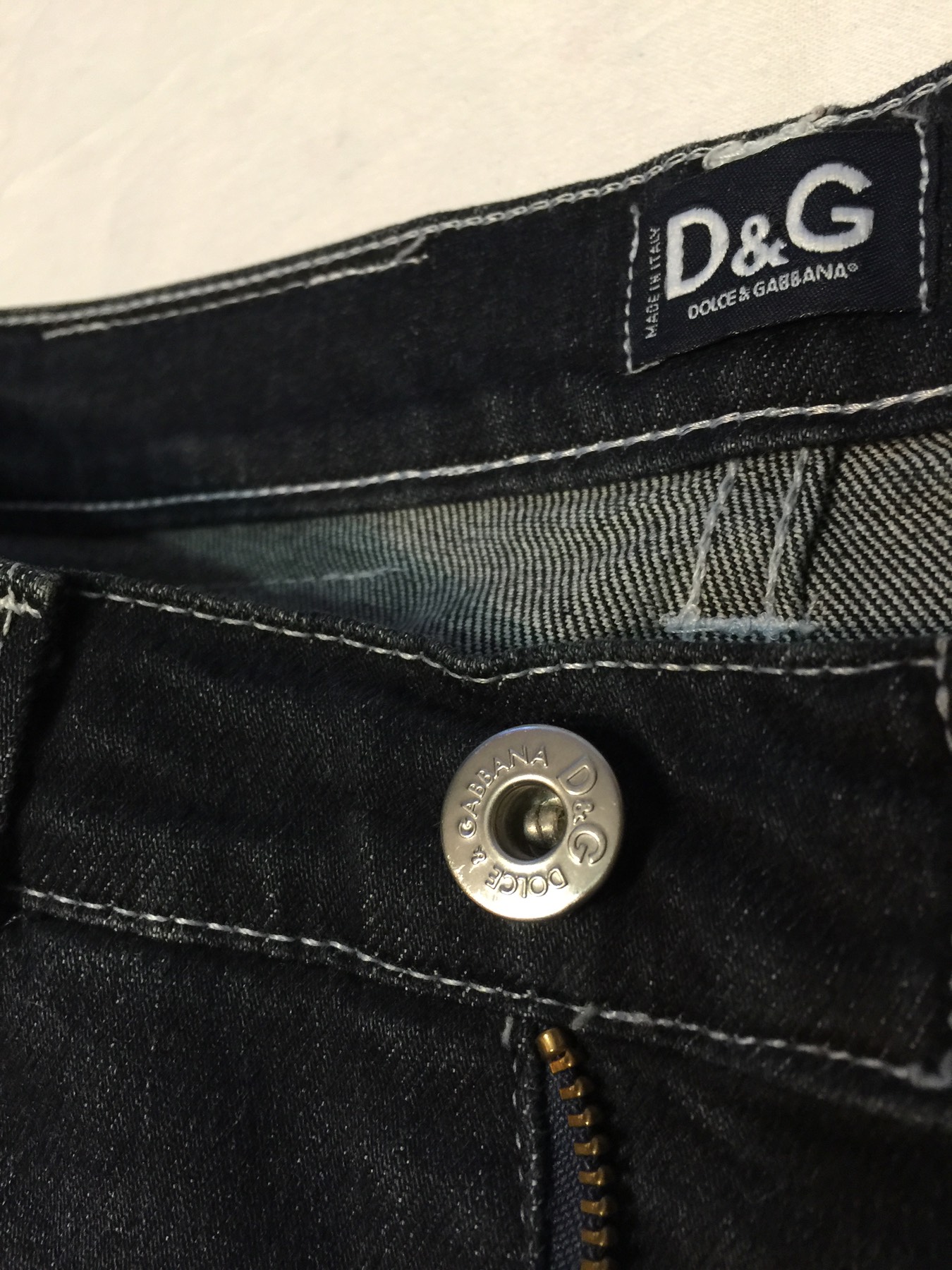 Can someone tell me if these D&G jeans are real? | Styleforum