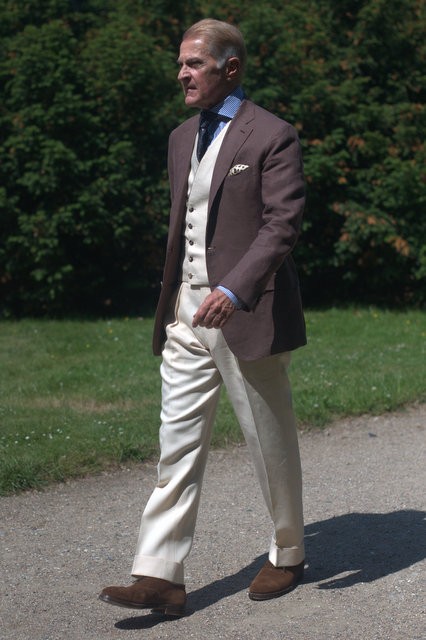 Matching trousers and waistcoat, with odd jacket. | Styleforum