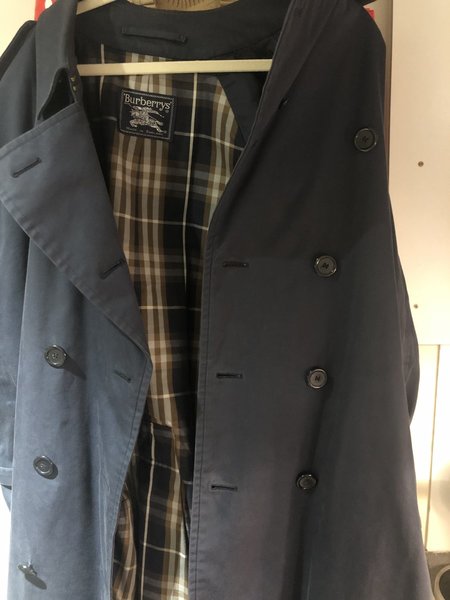 burberry trench coat green