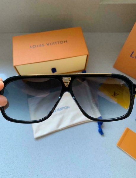 AUTHENTICITY CHECK: LV evidence sunglasses!! | Styleforum