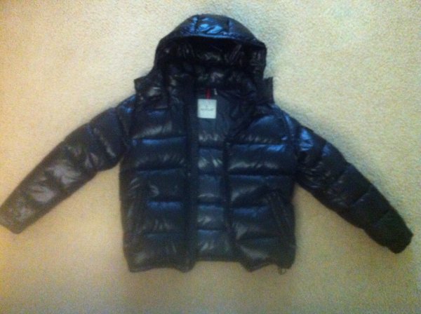Moncler Maya Jacket (Size 3, Medium) Black - Like New. All Original  Packaging/Receipt/Tags Included | Styleforum