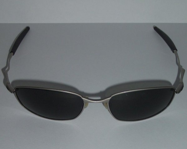 Oakley Whisker Sunglassses 05-716 in Silver and Black Iridium Lenses |  Styleforum