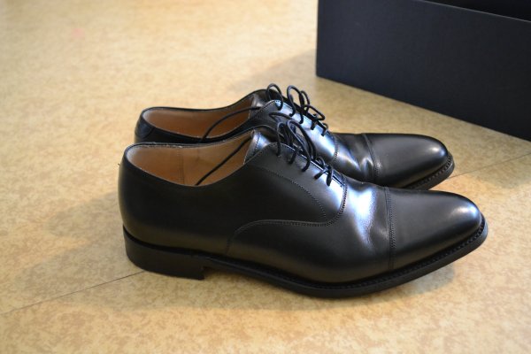 Cheaney Lime black Oxfords (size 7F) | Styleforum