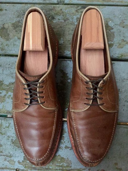 allen edmonds clark street