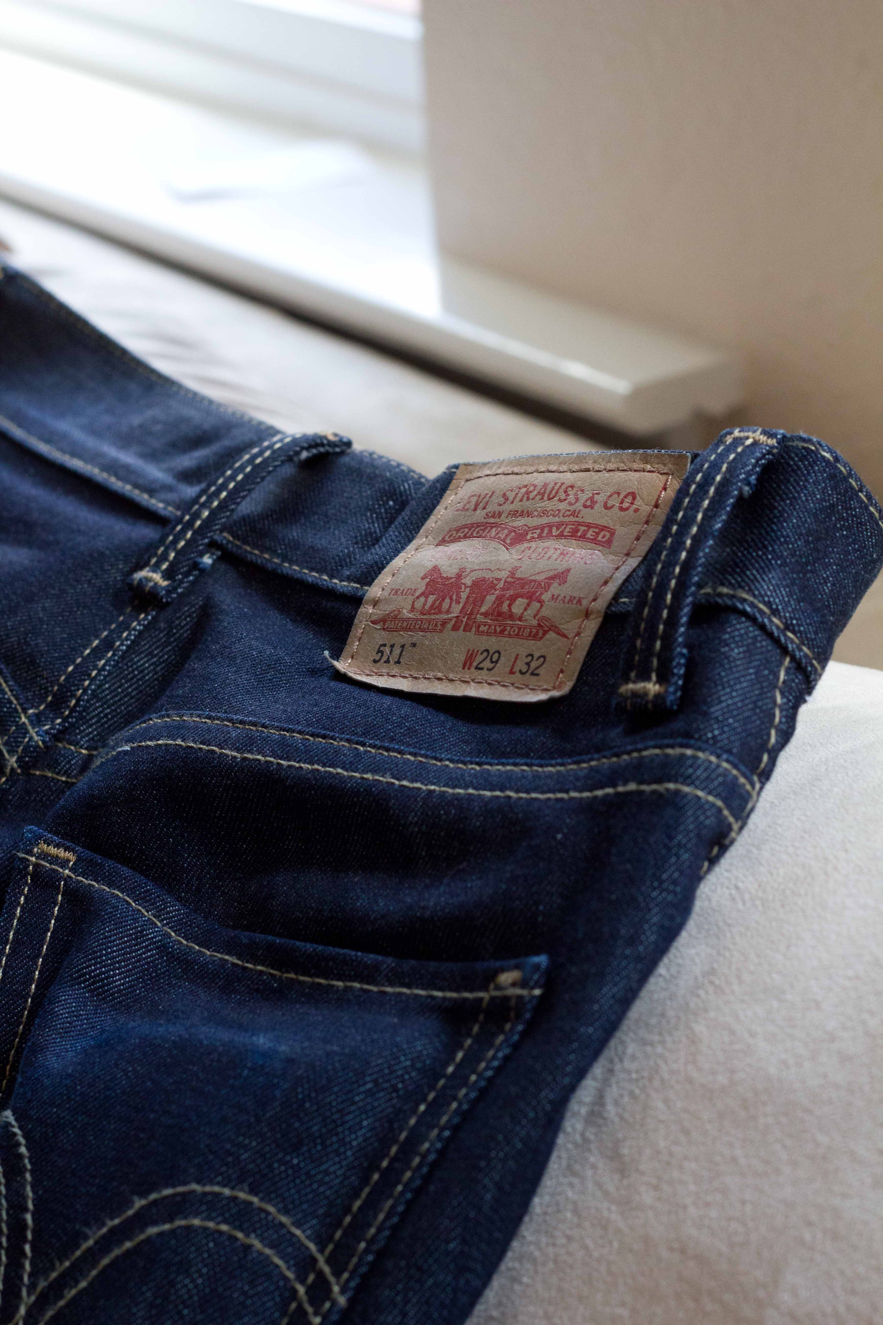 Do you remove the patch from a new set of jeans? | Styleforum