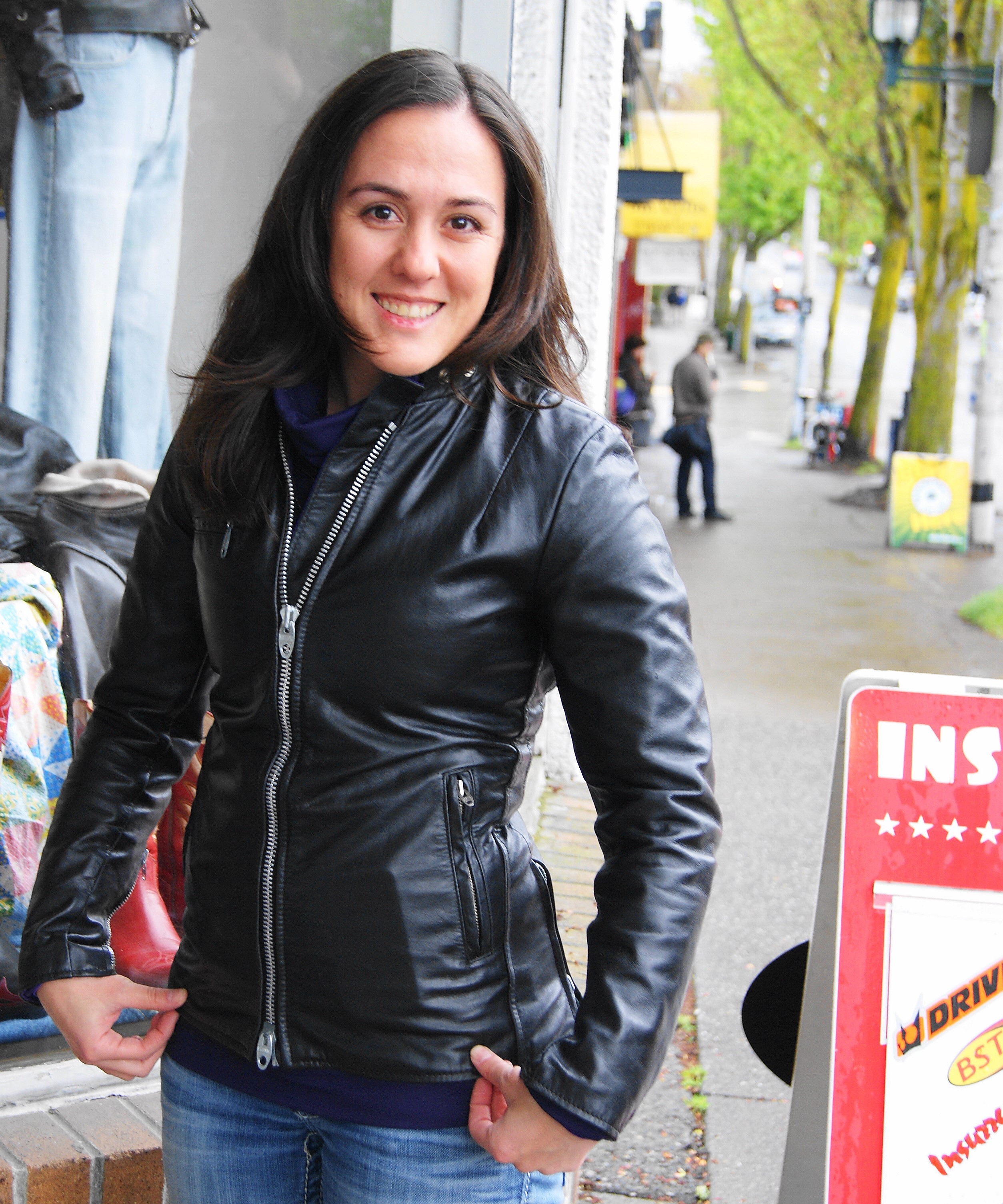 Cool vintage cafe racer leather jacket!